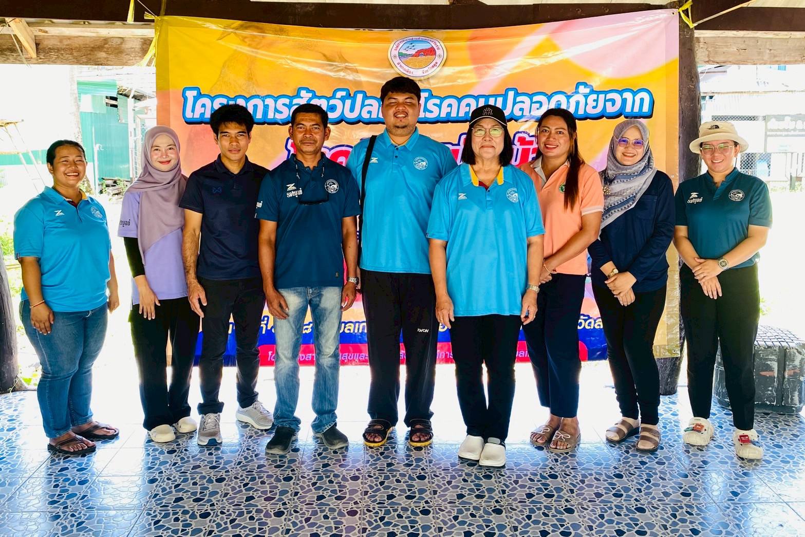 ภารกิจสำเร็จ!  อบต.เกาะสาหร่ายลุยฉีดวัคซีนให้น้องหมาน้องแมว!