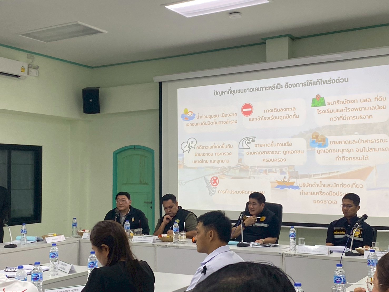 รองนายกฯ "ธรรมนัส" ตรวจราชการเกาะสาหร่าย รับฟังปัญหาชาวเล ลั่น! แก้ที่ดิน-ทางสาธารณะ ต้องเป็นรูปธรรม